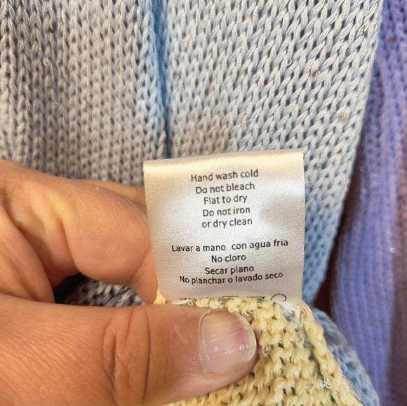 GeeGee Pastel Colorblock Crewneck Sweater - Blue, Yellow & Lavender, Size Small - Picture 5 of 6